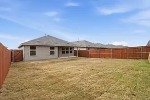 1924 Cherokee Ln, Cleburne, TX 76033 - Photo 33