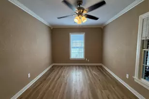 2133 Edwin St, Fort Worth, TX 76110 - Photo 5