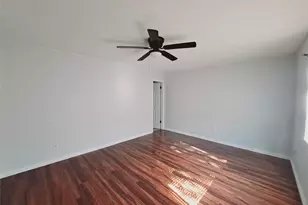 3726 Red Oak Dr, Garland, TX 75043 - Photo 23