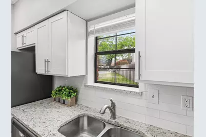 411 Pebble Way #148, Arlington, TX 76006 - Photo 9