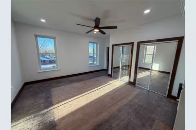 107 E Stone Street #B, Collinsville, TX 76233 - Photo 5