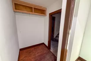 107 E Stone St, Collinsville, TX 76233 - Photo 13