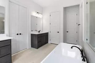 328 Northridge Dr, Lakewood Village, TX 75068 - Photo 9
