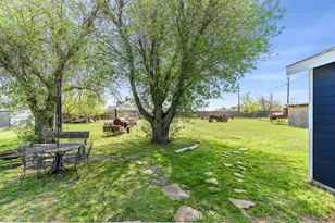 108 Paige St, Weatherford, TX 76088 - Photo 33