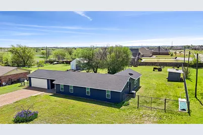 108 Paige Street, Weatherford, TX 76088 - Photo 3