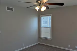 2413 Hillview Dr, Fort Worth, TX 76119 - Photo 13