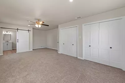 401 Edgewood Lane, Cleburne, TX 76031 - Photo 13