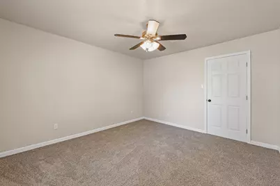 401 Edgewood Lane, Cleburne, TX 76031 - Photo 21