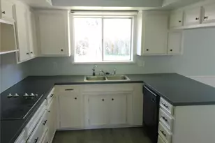 4929 Roxie St, Haltom City, TX 76117 - Photo 5