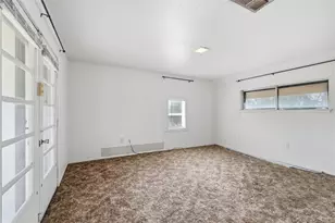 2814 Cheyenne St, Irving, TX 75062 - Photo 15