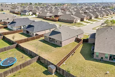 900 Chip Street, Little Elm, TX 75068 - Photo 25