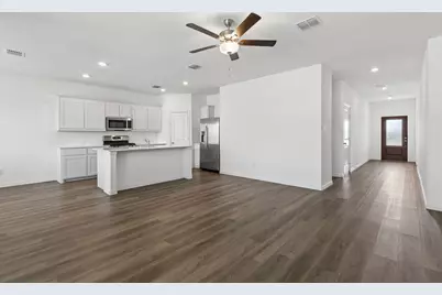 900 Chip Street, Little Elm, TX 75068 - Photo 3