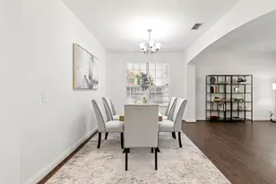 1007 Heathrow Dr, Frisco, TX 75036 - Photo 9