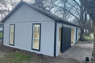 1903 N Weaver St, Gainesville, TX 76240 - Photo 29