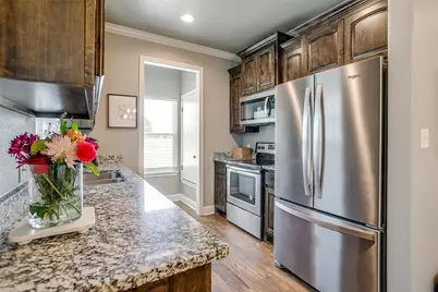 2710 James, Granbury, TX 76049 - Photo 11