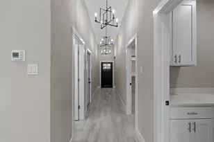 3025 Red Oak Dr, Granbury, TX 76048 - Photo 5