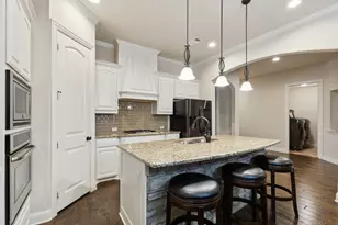 2504 Moore's Lndg, Arlington, TX 76016 - Photo 9