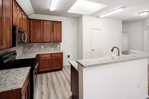 2417 Eisenhower Dr, McKinney, TX 75071 - Photo 3