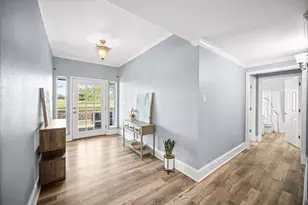 407 Locust Dr, Oak Leaf, TX 75154 - Photo 5