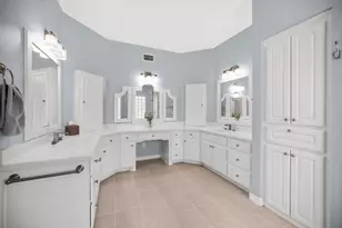 407 Locust Dr, Oak Leaf, TX 75154 - Photo 21