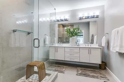 1925 California Drive #4, Dallas, TX 75204 - Photo 15