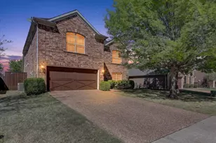10356 Teal Hollow Dr, Frisco, TX 75035 - Photo 1