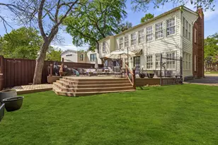 1930 Mayflower Dr, Dallas, TX 75208 - Photo 19