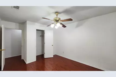 1526 Silverleaf Drive, Carrollton, TX 75007 - Photo 11