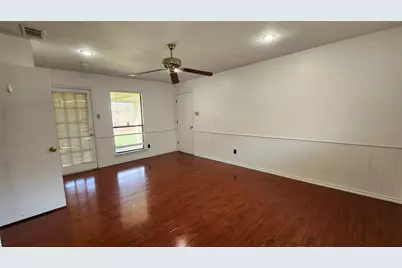 1526 Silverleaf Drive, Carrollton, TX 75007 - Photo 23