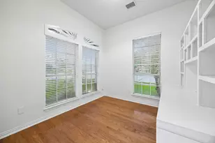 17909 Brent Dr, Dallas, TX 75287 - Photo 9