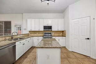 17909 Brent Dr, Dallas, TX 75287 - Photo 15