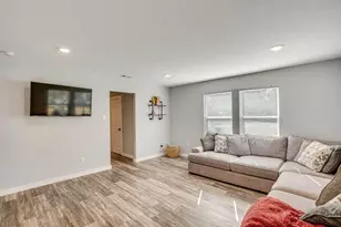 5248 Sam Houston Dr, Log Cabin, TX 75148 - Photo 9