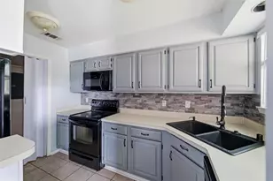 1212 Horizon Trail, Arlington, TX 76011 - Photo 13