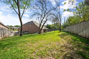 3710 Patty Ln, Arlington, TX 76016 - Photo 39
