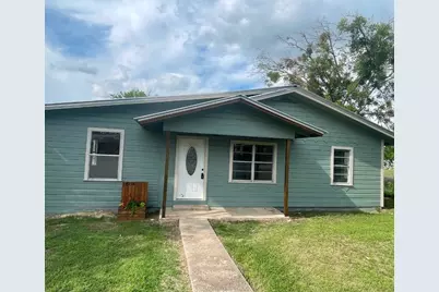 1604 5th Street, Goldthwaite, TX 76844 - Photo 1