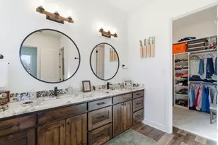 172 Rain Dance Trl, Decatur, TX 76234 - Photo 17