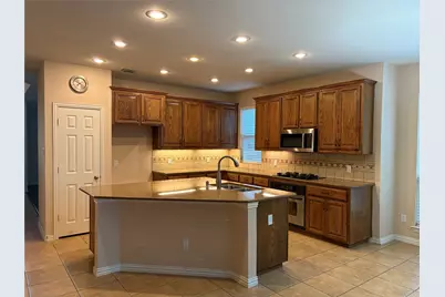 6421 Double Creek Road, Frisco, TX 75035 - Photo 9