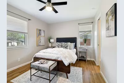 10904 Wyatt Street, Dallas, TX 75218 - Photo 15