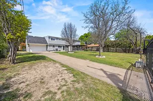 1636 W Red Bird Ln, Dallas, TX 75232 - Photo 29