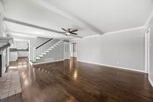 1636 W Red Bird Ln, Dallas, TX 75232 - Photo 9