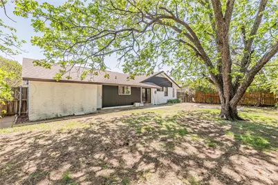 3723 Stafford Street, Irving, TX 75062 - Photo 37