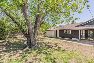 3723 Stafford Street, Irving, TX 75062 - Photo 39