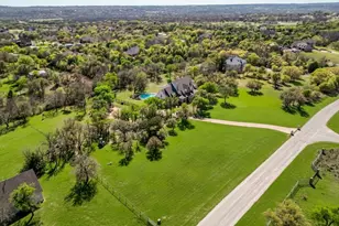 166 E Rio Ridge, Azle, TX 76020 - Photo 3