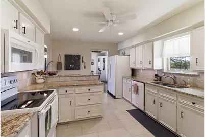 1570 Bryson Lane, Midlothian, TX 76065 - Photo 9