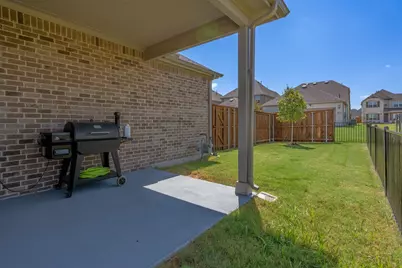 8715 Royal Star Road, Rowlett, TX 75089 - Photo 29
