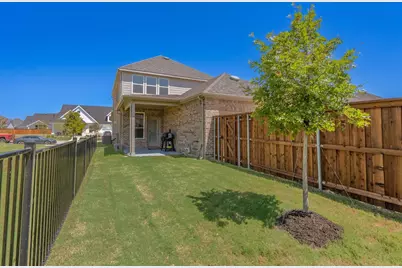 8715 Royal Star Road, Rowlett, TX 75089 - Photo 29
