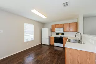 6417 Meadow Way Ln, Fort Worth, TX 76179 - Photo 7