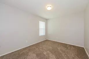 6417 Meadow Way Ln, Fort Worth, TX 76179 - Photo 11