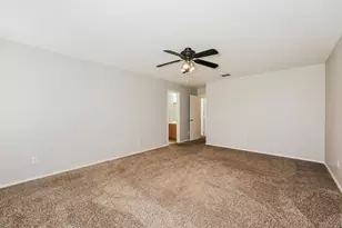 6417 Meadow Way Ln, Fort Worth, TX 76179 - Photo 9