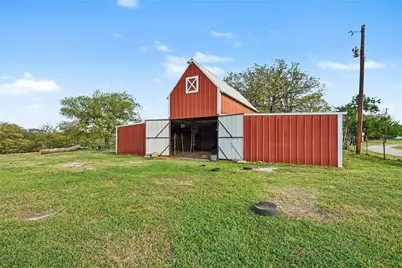 969 Three Skillet Road, Springtown, TX 76082 - Photo 27